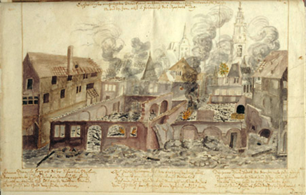 Ein altes Buch mit einer detaillierten Illustration einer zerstörten Stadt nach der Belagerung von Leipzig, mit zerstörten Gebäuden, Rauch und Text.